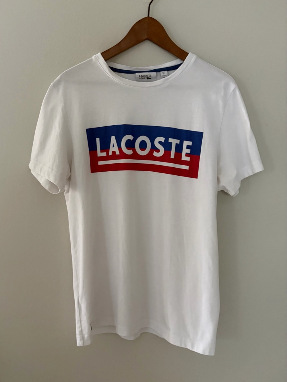 Lacoste White Short Sleeve Tee Red & Blue Graphic Alligator Logo Preppy Large